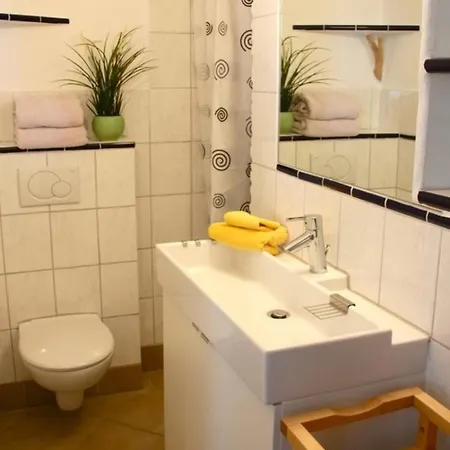 Apartment Nach Art Eines Reihenhauses, Direkt Am Wald Rotes Haus Reihenhaus Dahme (Schleswig-Holstein)